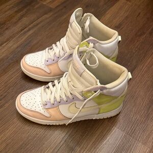 Nike Women's Dunk High - Cashmere